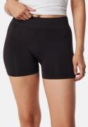 Pieces Pclondon Mini Shorts Black S/M