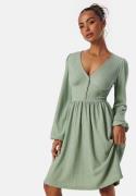 BUBBLEROOM Structure Button Short Dress Green M