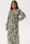 BUBBLEROOM Wrap Dress Zebra L