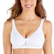 Swegmark BH Beautiform Soft Bra Fairtrade Molded Cups Vit B 90 Dam