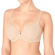 Triumph BH Body Make-Up Essentials WP Beige B 70 Dam