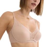 Triumph BH Breathe and Lift Smart N EX Beige Fit Smart 3 Dam