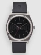 Nixon  gunmetal
