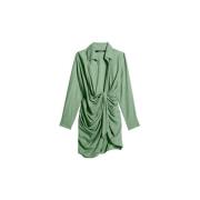 Jacquemus Elegant Twistklänning för Speciella Tillfällen Green, Dam