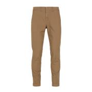 Fay Chinos Brown, Herr