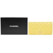 Chanel Vintage Gul Läder Chanel Pl?nbok Yellow, Dam