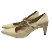 Louis Vuitton Vintage Pre-owned Pumps Beige, Dam