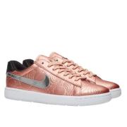 Nike Tennisskor i metallisk roséguld Pink, Dam