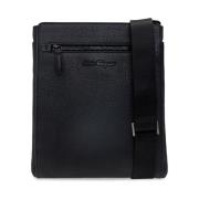 Salvatore Ferragamo Svart Cross Body Väska med Dragkedjeficka Black, H...