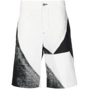 Alexander McQueen Stiliga tryckta bomull Bermuda shorts Black, Herr
