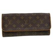 Louis Vuitton Vintage Pre-owned Canvas kuvertvskor Brown, Dam