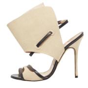 Manolo Blahnik Pre-owned Pre-owned Canvas sandaler Beige, Dam