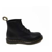 Dr. Martens Lace-up Boots Black, Dam