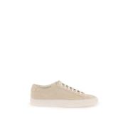 Common Projects Lyxiga Mocka Sneakers med Guld Detalj Beige, Dam