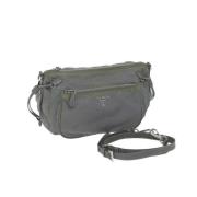 Prada Vintage Pre-owned Nylon prada-vskor Gray, Dam