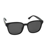 Gucci Vintage Pre-owned Plast solglasgon Black, Dam