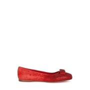 Salvatore Ferragamo Elegant Ballerina Flats för Kvinnor Red, Dam