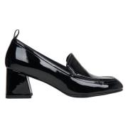 Estro Kvinnors Sleek Loafers med Block Heel i Svart Black, Dam