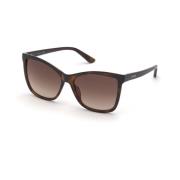Guess Stiliga solglasögon med gradientbrun lins Brown, Dam