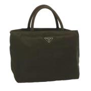 Prada Vintage Pre-owned Nylon totevskor Green, Dam