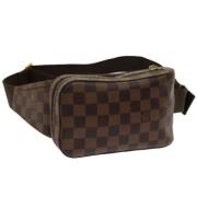 Louis Vuitton Vintage Pre-owned Canvas axelremsvskor Brown, Dam