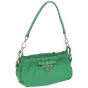 Prada Vintage Pre-owned Nylon prada-vskor Green, Dam