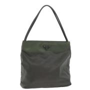 Prada Vintage Pre-owned Nylon prada-vskor Green, Dam