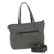 Prada Vintage Pre-owned Nylon totevskor Gray, Dam