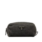 Prada Vintage Pre-owned Tyg prada-vskor Gray, Dam