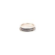 Alexander McQueen Svart emaljskalle ring Black, Herr