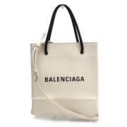 Balenciaga Vintage Pre-owned Tyg balenciaga-vskor Beige, Dam