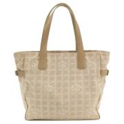 Chanel Vintage Pre-owned Nylon axelremsvskor Beige, Dam