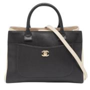 Chanel Vintage Pre-owned Laeder totevskor Black, Dam