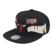 Mitchell & Ness Svart Bulls World Champs Snapback Keps Black, Herr