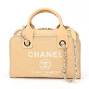 Chanel Vintage Pre-owned Canvas chanel-vskor Beige, Dam