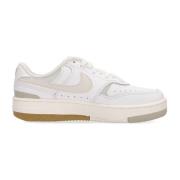 Nike Gamma Force Women's Low Shoe White Beige, Dam