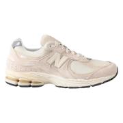 New Balance Retrostil Sneaker med Avancerad Teknologi Beige, Herr