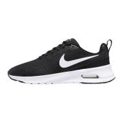 Nike Air Max Nuaxis Sneakers Svart/Vit Black, Herr