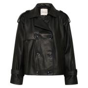 My Essential Wardrobe Svart Läder Trenchcoat med Axel Detaljer Black, ...