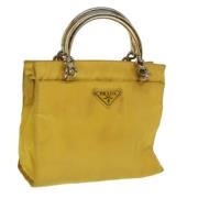 Prada Vintage Pre-owned Nylon handvskor Yellow, Dam