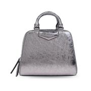 Givenchy Metallisk Finish Silver Väskor med 4G Motif Gray, Dam