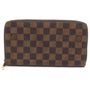 Louis Vuitton Vintage Pre-owned Canvas plnbcker Brown, Dam