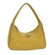 Prada Vintage Pre-owned Nylon handvskor Yellow, Dam