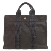 Hermès Vintage Pre-owned Canvas handvskor Gray, Dam