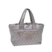 Chanel Vintage Pre-owned Laeder chanel-vskor Gray, Dam