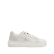 Calvin Klein Vita Sneakers för en stilren look White, Dam