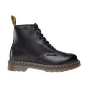 Dr. Martens Lace-up Boots Black, Dam