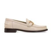 Salvatore Ferragamo Läderloafers med Guldtonad Maskinvara Beige, Dam