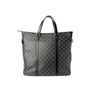 Louis Vuitton Vintage Pre-owned Tyg louis-vuitton-vskor Gray, Dam