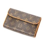 Louis Vuitton Vintage Pre-owned Belagd canvas axelremsvskor Brown, Dam